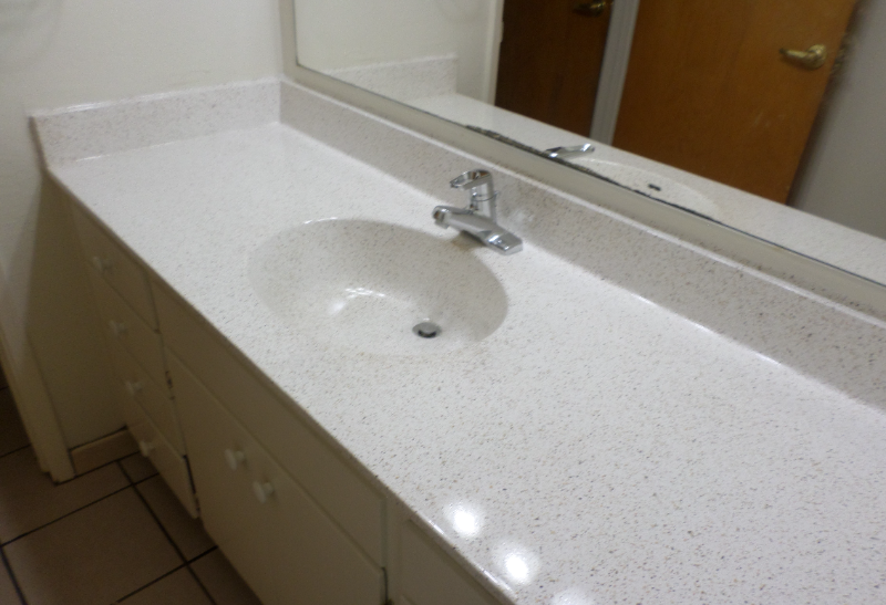 156 Estabrook St - Photo 2 of 4