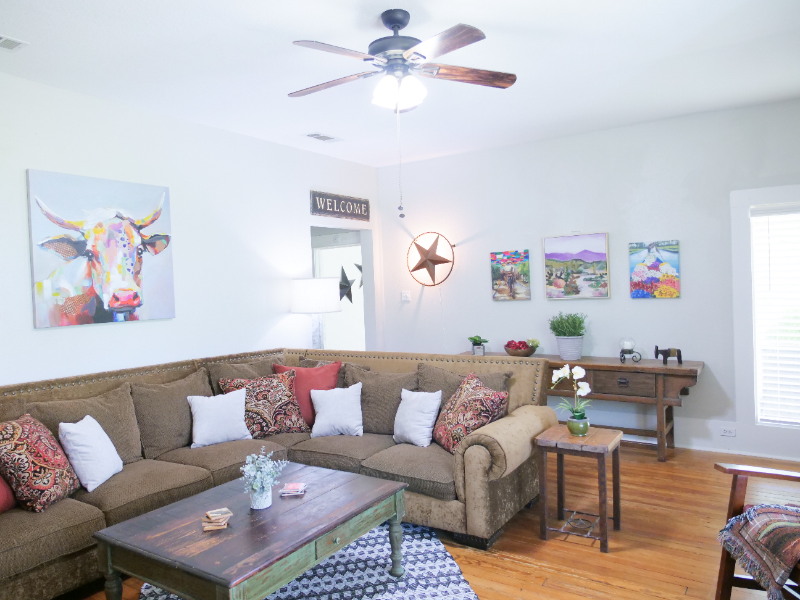 187 Old - Photo 2 of 15