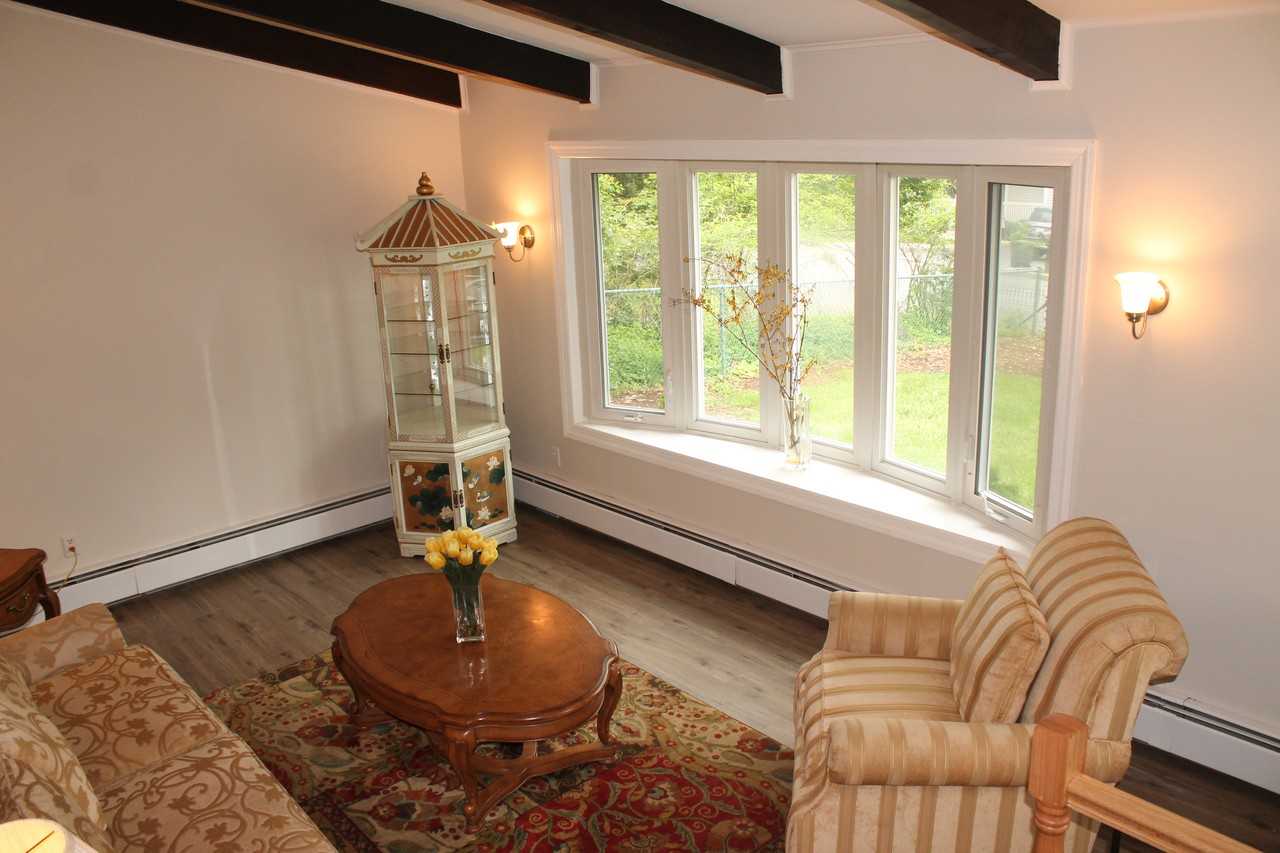 82 Stephens Rd - Photo 3 of 25