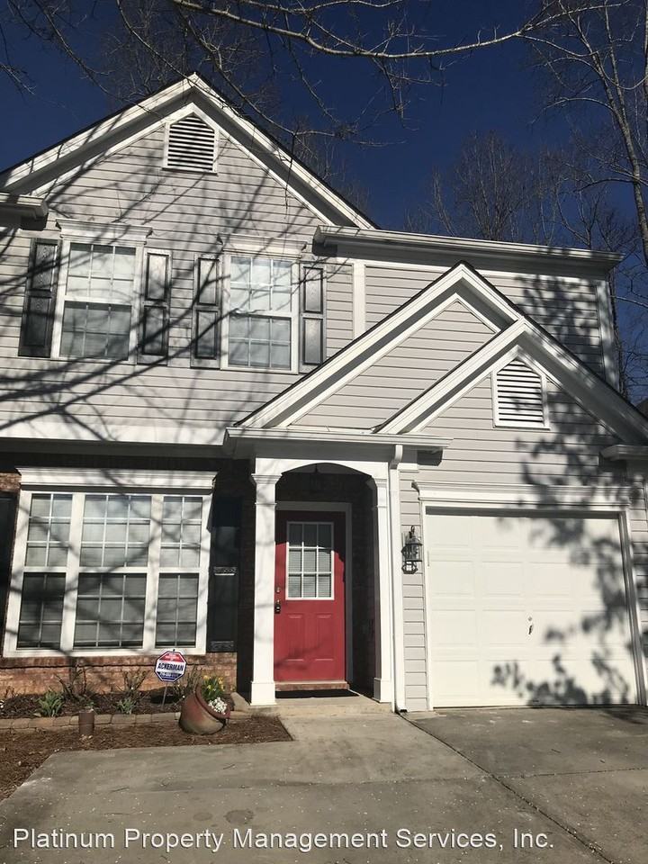11225 Wittenridge Dr - Photo 2 of 31