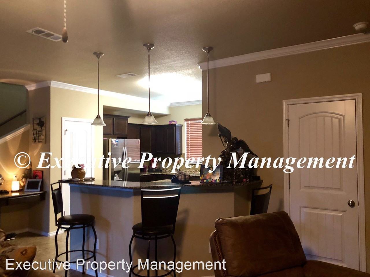 1512 Indian Camp Trl - Photo 3 of 17