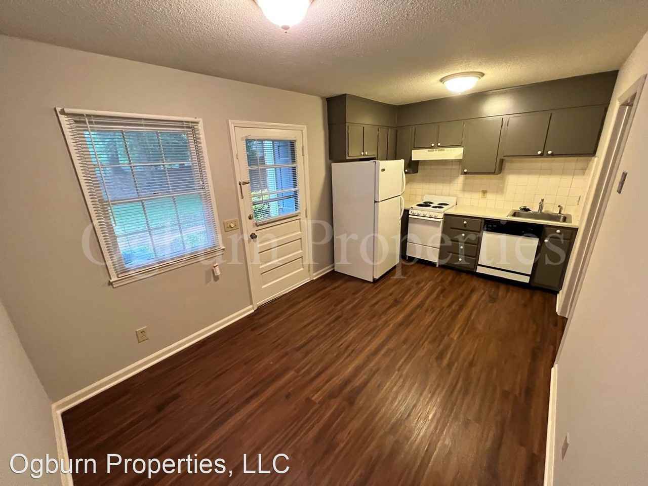 204 Vineyard Park Rd - Photo 3 of 7