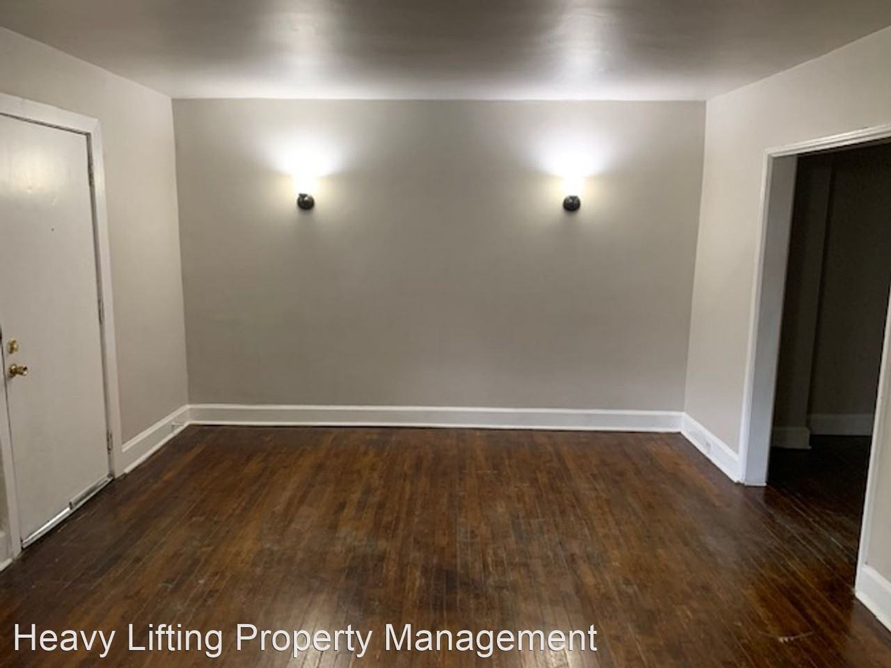 1245 Berryhill St - Photo 2 of 9