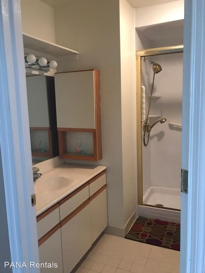 804 Christopher Dr - Photo 2 of 9