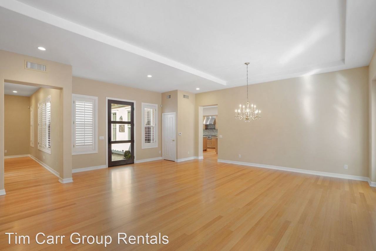 8 Westridge - Photo 3 of 20