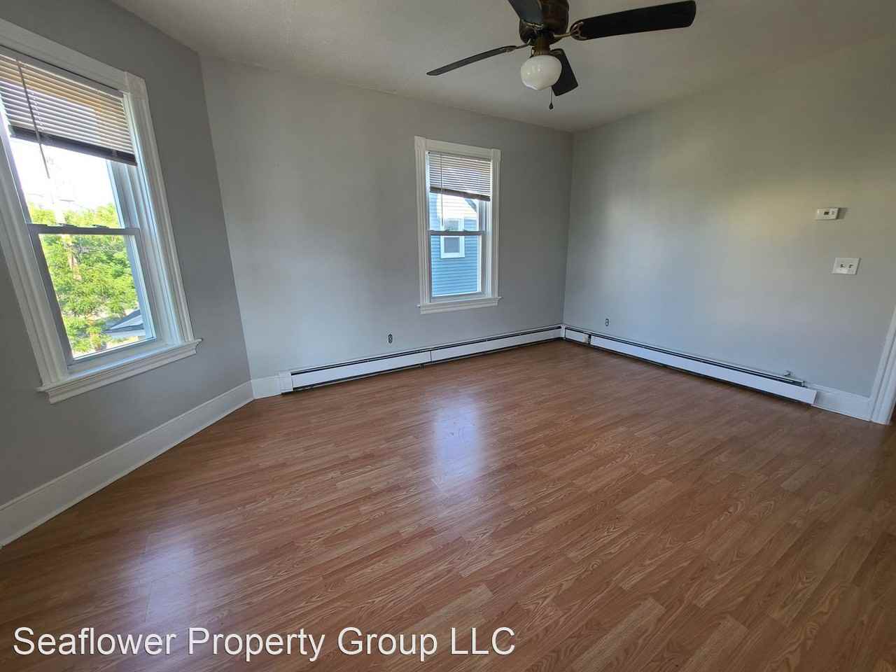 146 Chapin Ave - Photo 2 of 12