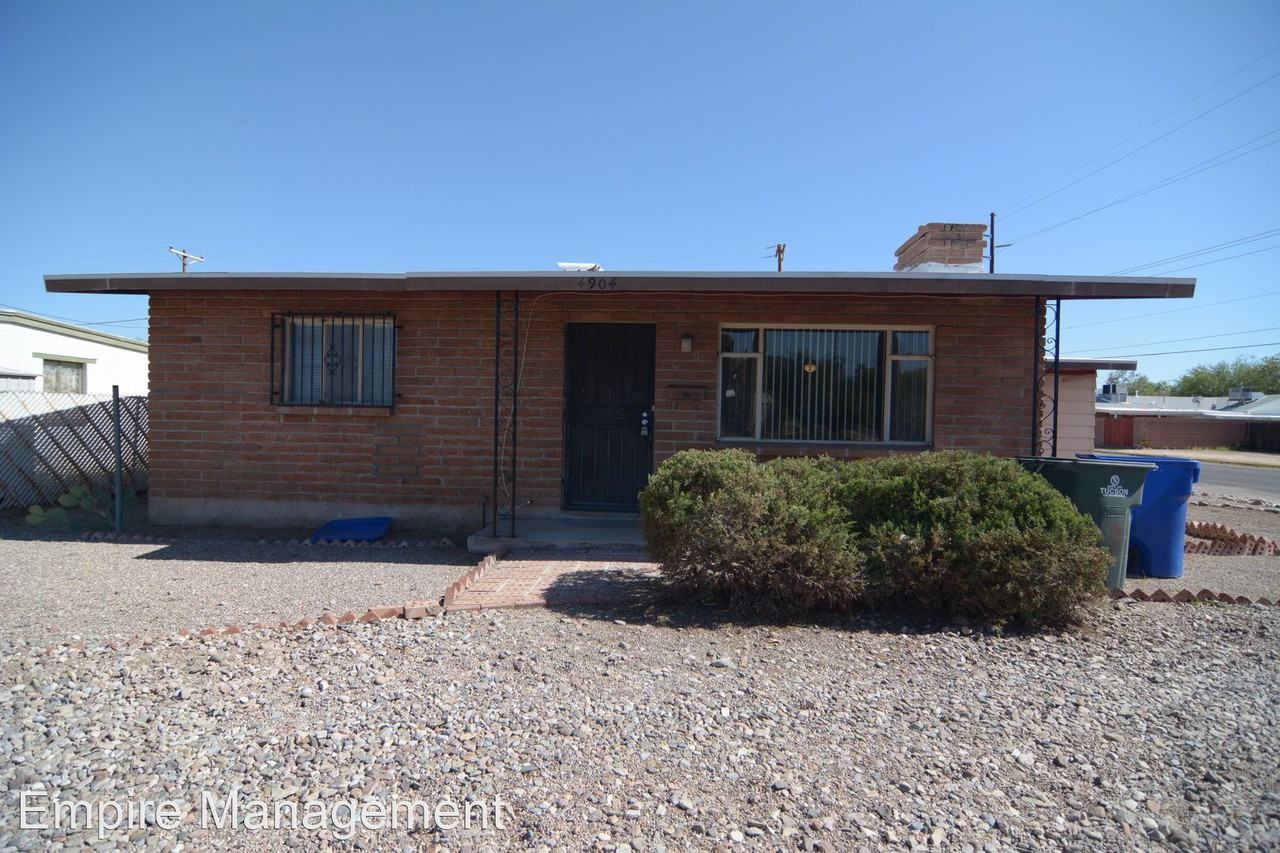 4904 E 3rd St - Photo 2 of 17