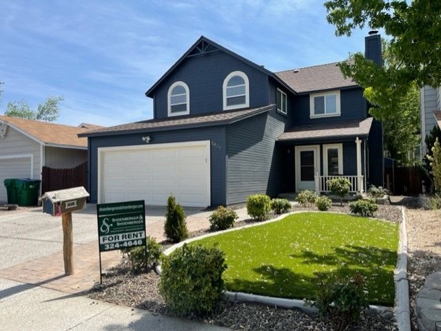 2051 Burnside Dr - Photo 2 of 50