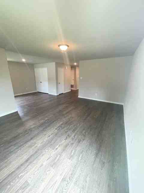 1855 Cartwright St - Photo 2 of 25