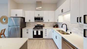 featured image of 7300 15380 Garrett Avenue Apple Valley, MN 55124