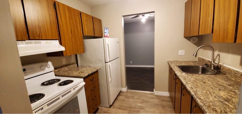 577 cedar court - Photo 2 of 7