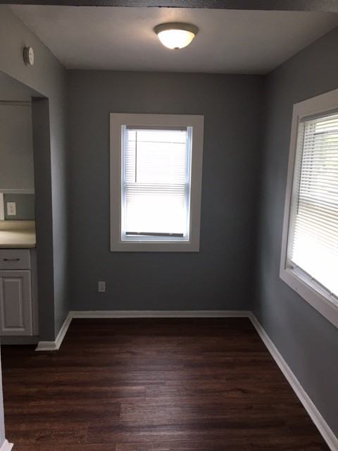 655 North Alton Avenue - Photo 3 of 15