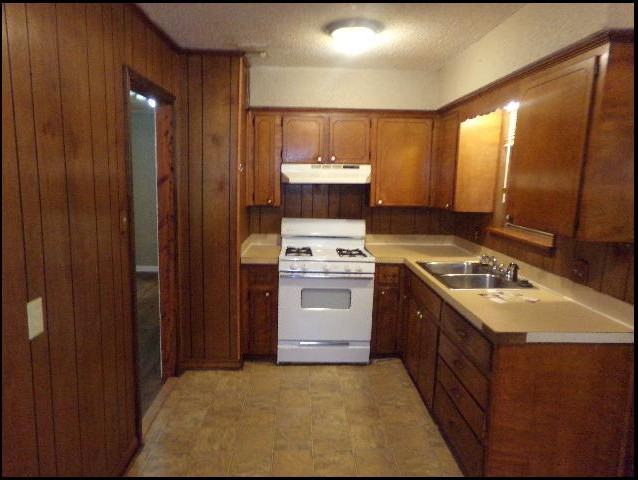 8212 Moonbeam Trl - Photo 5 of 10