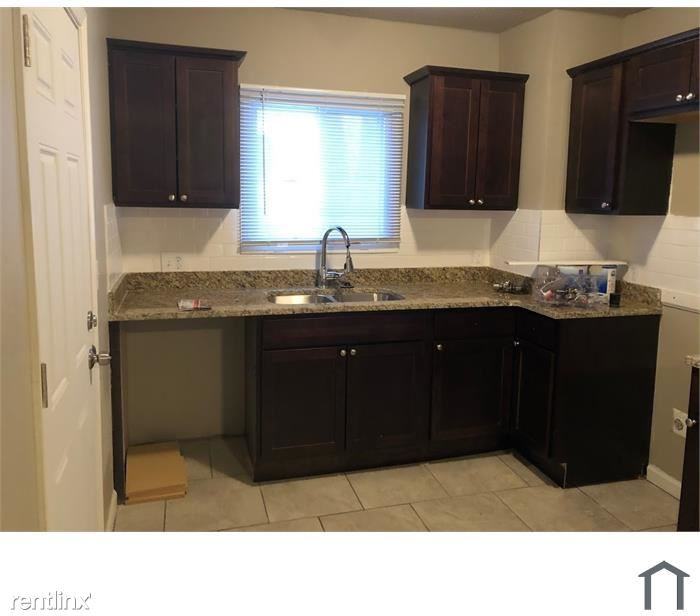 30 Salliotte Rd - Photo 2 of 7