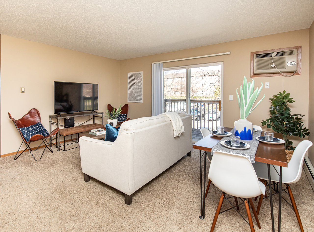 Lake Shore Park - Photo 2 of 24