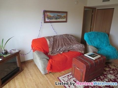 6711 Lake Shore Dr S - Photo 3 of 10