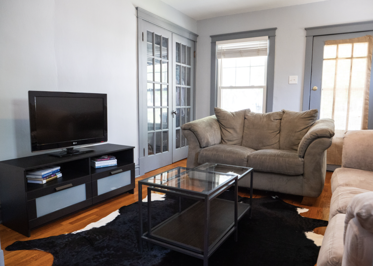7818 Weil Avenue #B - Photo 3 of 13