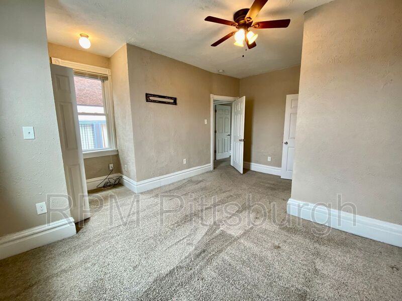 2335 Sarah Street #2 - Photo 7 of 16