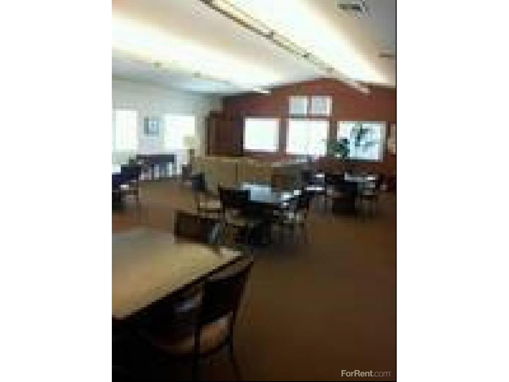 Sunnyview/Sunnyside Apartments - Photo 3 of 3