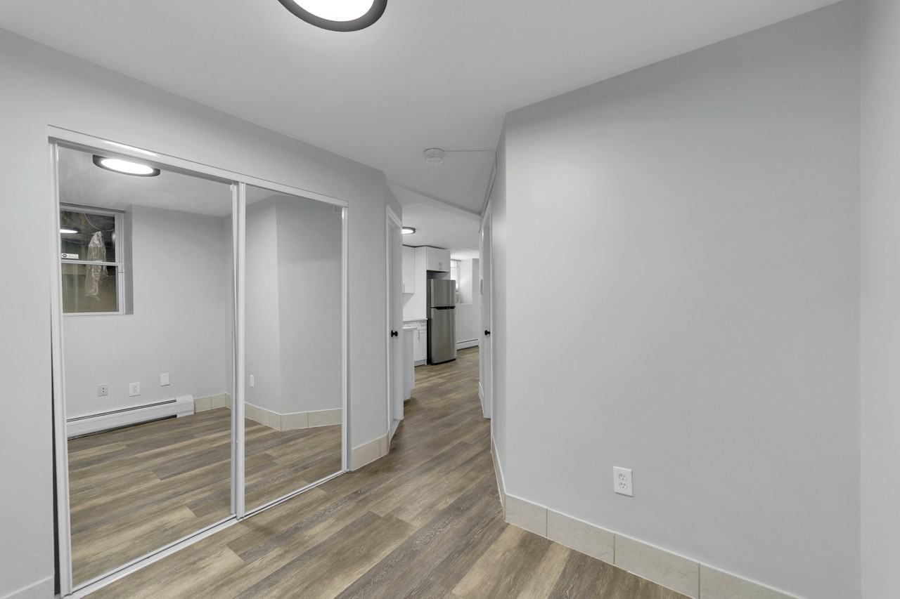 115 Magnolia AveApartment GLR #115GLR - Photo 5 of 11
