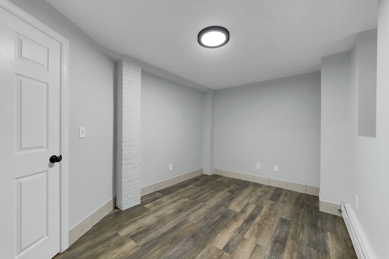115 Magnolia AveApartment GLR #115GLR - Photo 7 of 11