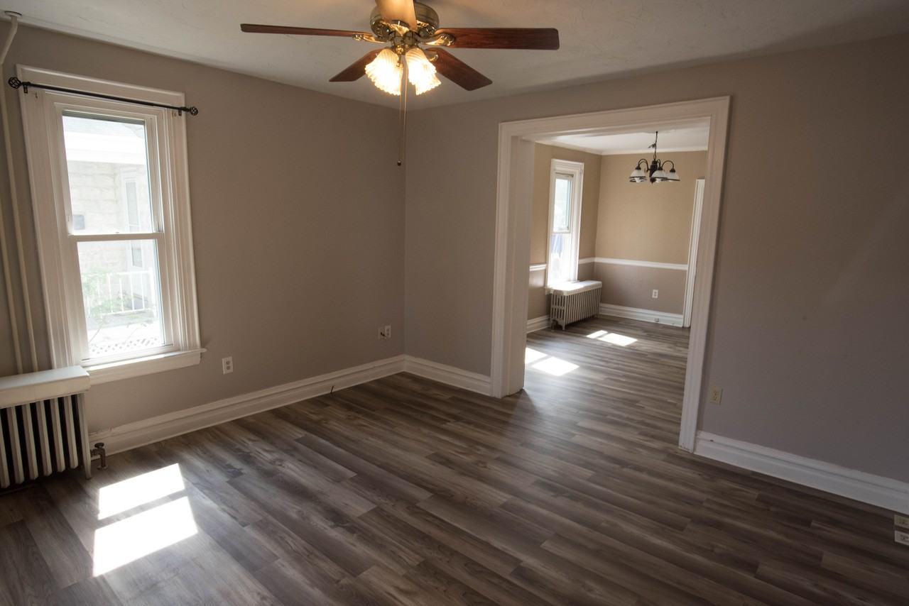 39--1/2 West Middle Street - Photo 2 of 18