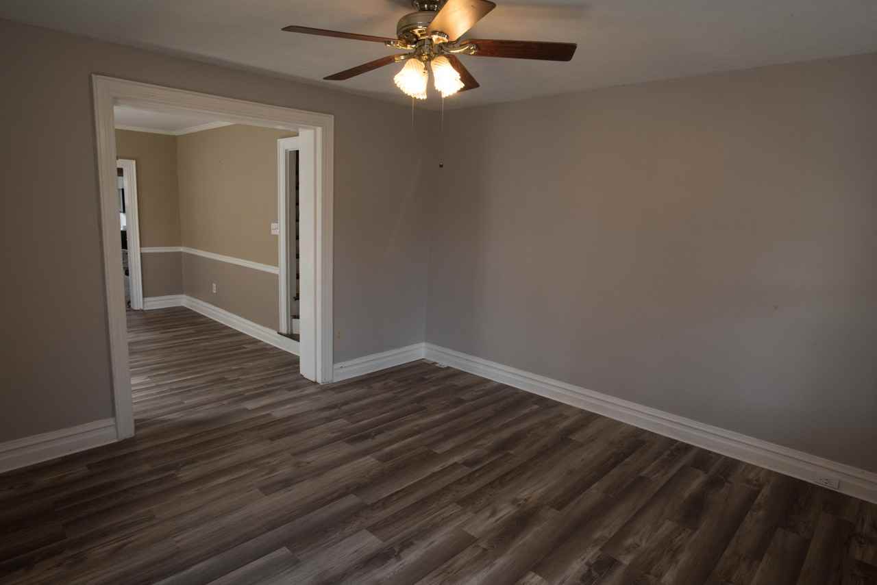 39--1/2 West Middle Street - Photo 3 of 18