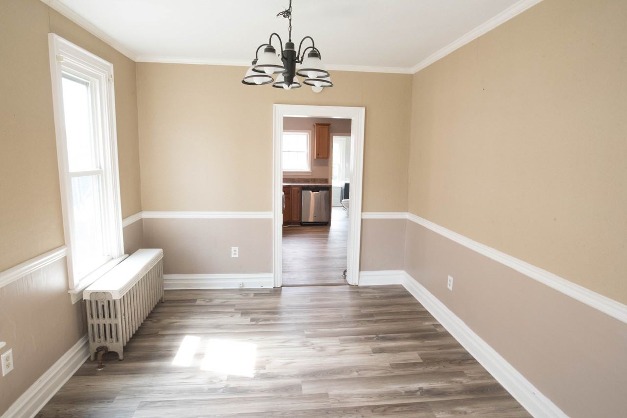 39--1/2 West Middle Street - Photo 4 of 18