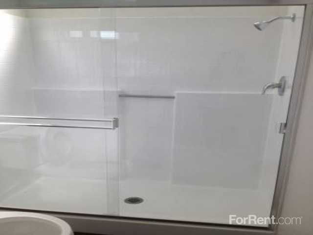 Frost Chaddock - Toluca Lake - Photo 2 of 26