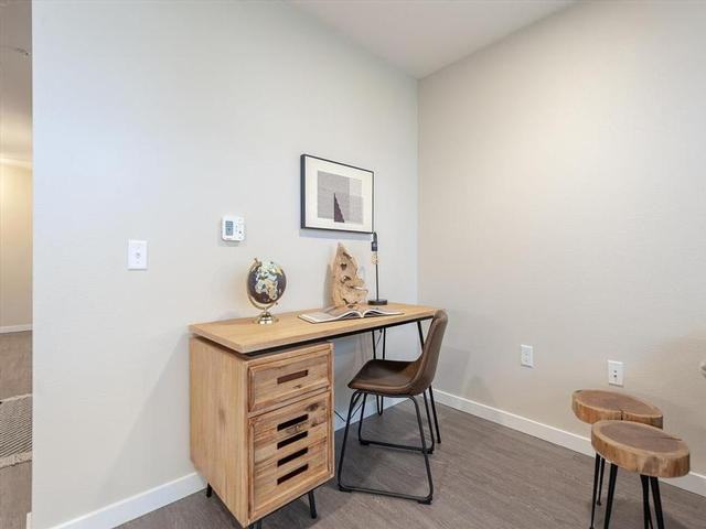 2220 Se 192nd Ave - Photo 5 of 14