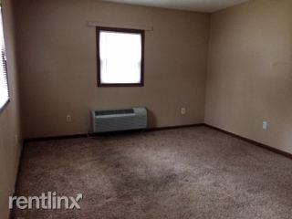 489 US-42 - Photo 3 of 7