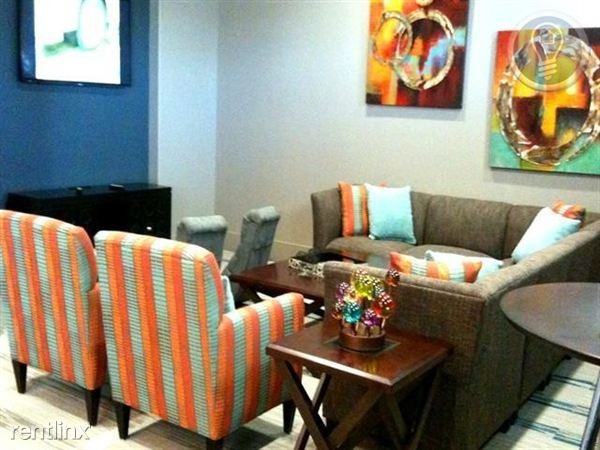 9678 N Lamar Blvd #C34 - Photo 3 of 6