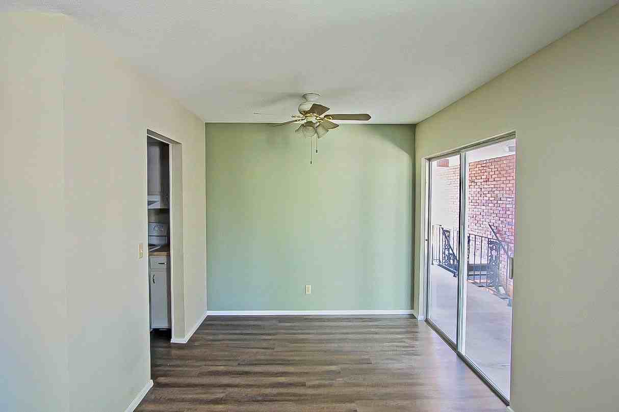 240 Harmon Ave #212 - Photo 6 of 30