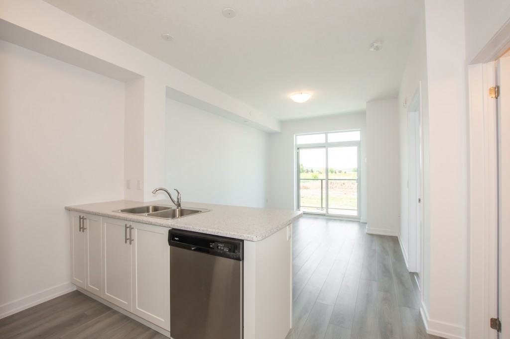 5005 Greenlane - 203 - Photo 2 of 20