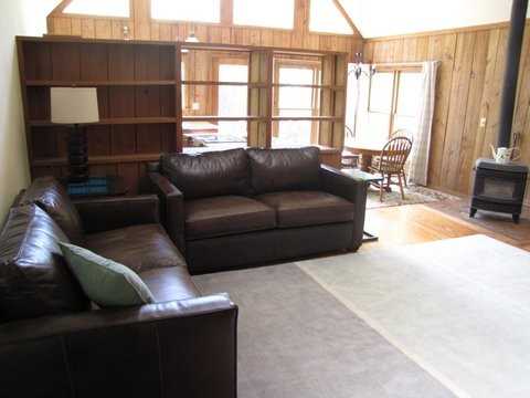 1045 Cane Ridge Rd - Photo 2 of 12