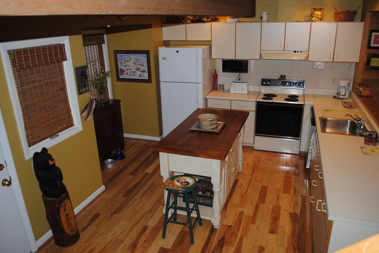 25 Winding Way - Photo 3 of 11