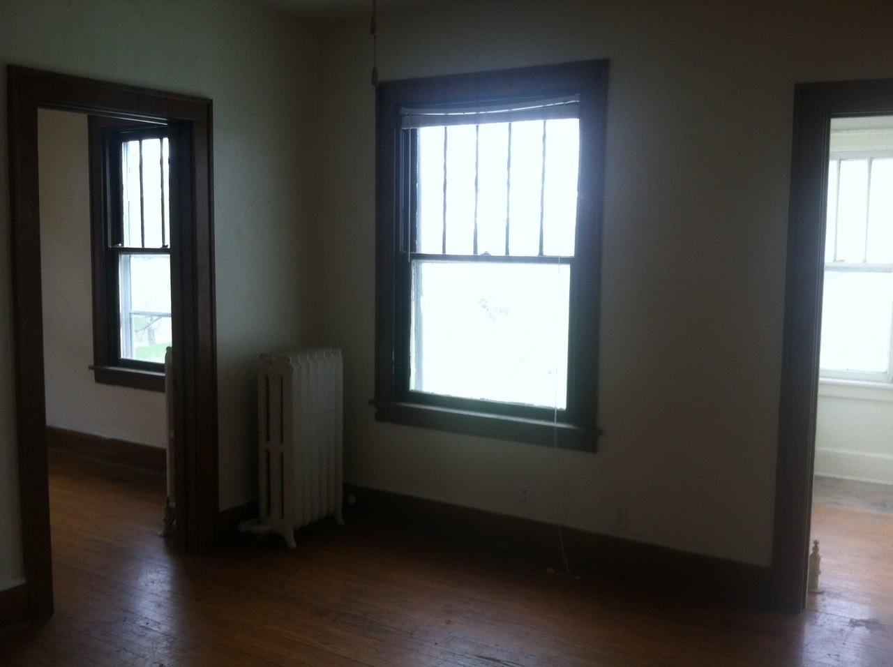 1009 N 34th St - Photo 2 of 7