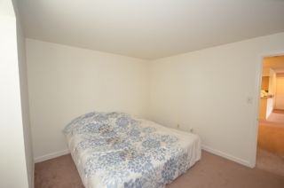 3323 Sir Thomas Dr - Photo 2 of 26
