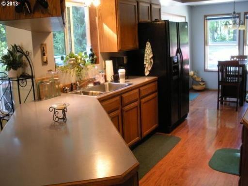 132 Tanglewood Dr - Photo 2 of 11