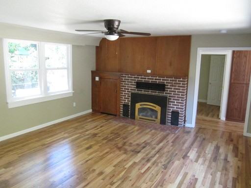 330 N Gordon Way - Photo 3 of 5