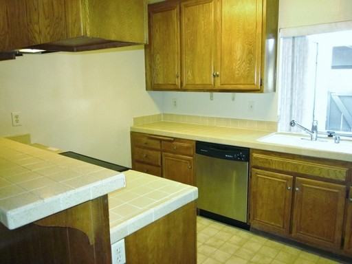 4360 Vision Dr - Photo 3 of 14