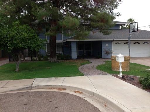 8464 N 7th Ave - Photo 2 of 16