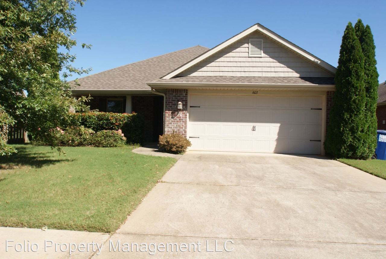 603 Durbin Ln Sw - Photo 2 of 16