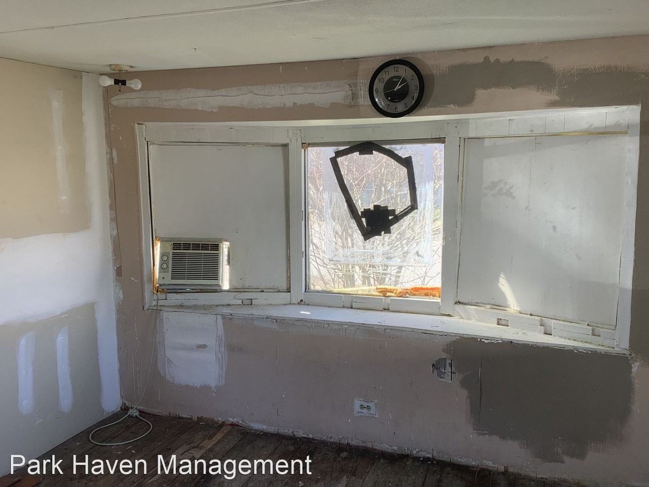 1031 Jackson Trace Road - Photo 3 of 4