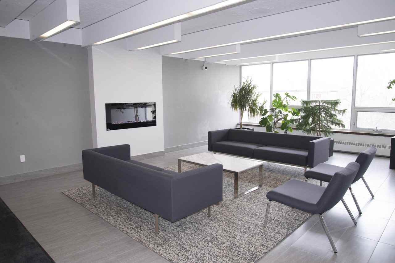 Parkview Kingston Apartments 84 Runnymede Rd, Kingston, ON K7M 2A2 Zumper