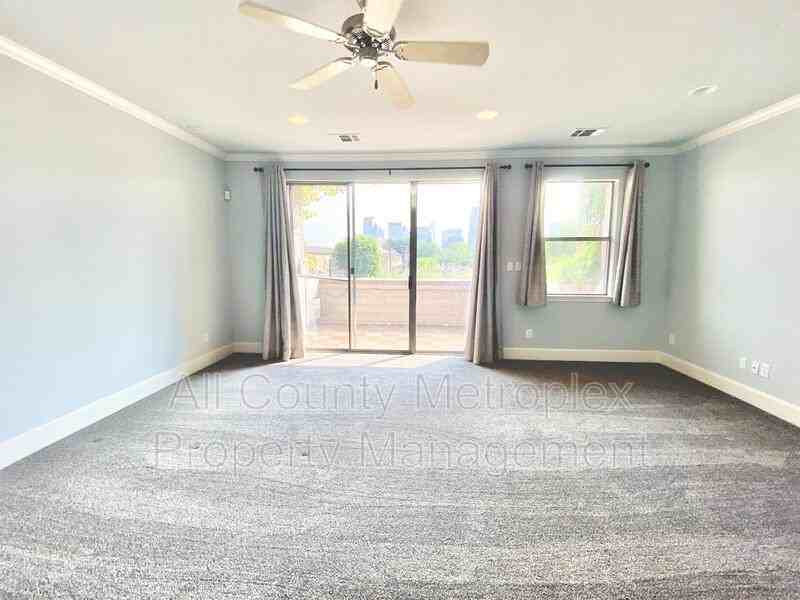 1430 Pecos St #4RENT - Photo 4 of 9