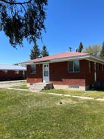 featured image of 461 W Fir St #1