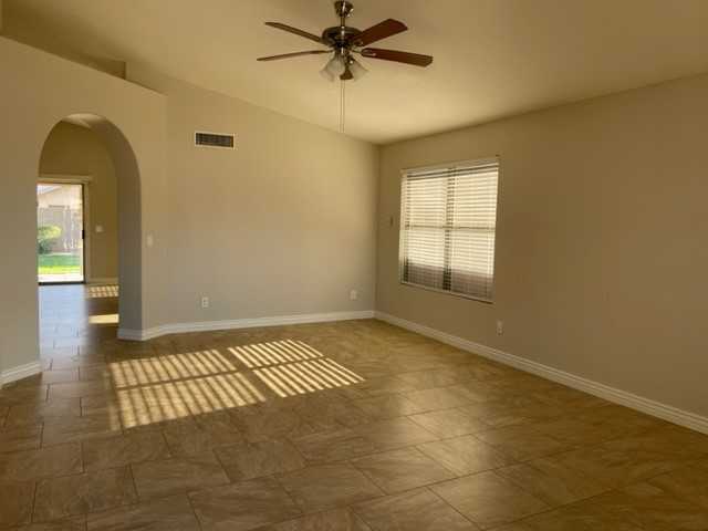 1132 E Constitution Dr - Photo 2 of 36