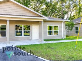 featured image of 2425 E Johnson Ave #E