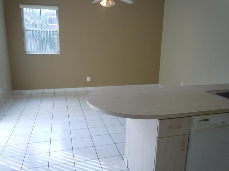 7542 NW 1st Pl - Photo 3 of 12